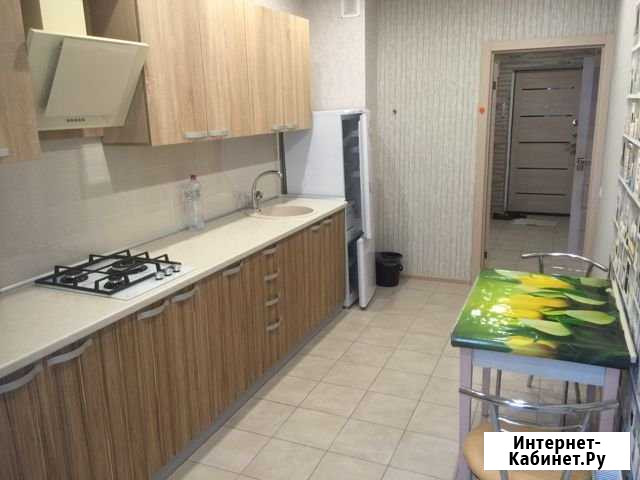 1-комнатная квартира, 45 м², 1/10 эт. в аренду на длительный срок в Севастополе Севастополь - изображение 1