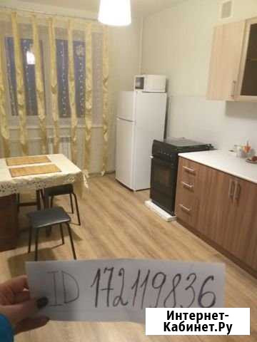 1-комнатная квартира, 39 м², 4/9 эт. в аренду посуточно в Волгограде Волгоград - изображение 1