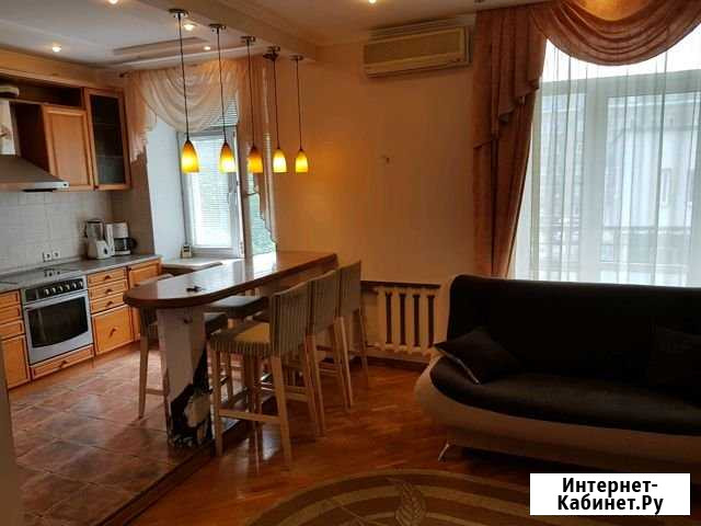 2-комнатная квартира, 55 м², 3/5 эт. в аренду на длительный срок в Новосибирске Новосибирск - изображение 1