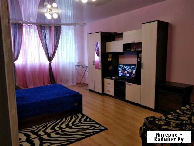 1-комнатная квартира, 50 м², 2/9 эт. в аренду посуточно в Тюмени Тюмень - изображение 1