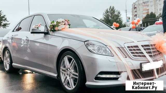 Mercedes в аренду с водителем Сургут - изображение 1