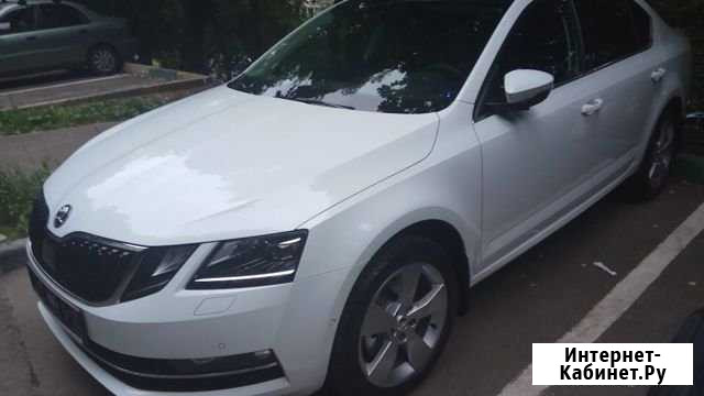 Аренда skoda Шкода Octavia с лицензией такси Москва - изображение 1