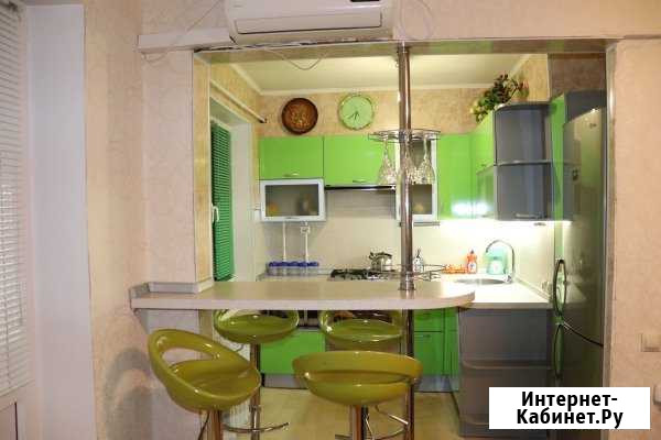 3-комнатная квартира, 49.6 м², 5/5 эт. в аренду на длительный срок в Омске Омск - изображение 1