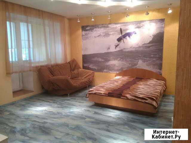 1-комнатная квартира, 45 м², 1/5 эт. в аренду посуточно в Бийске Бийск - изображение 1