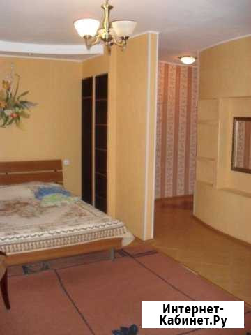 1-комнатная квартира, 40 м², 3/5 эт. в аренду посуточно в Братске Братск - изображение 1