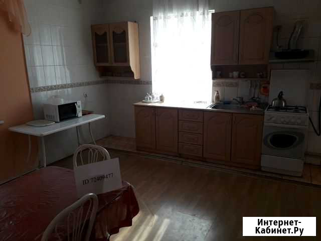 Комната 20 м² в 1-ком. кв., 1/2 эт. в аренду посуточно в Славянске-на-Кубани Славянск-на-Кубани - изображение 1