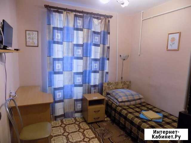 Комната 20 м² в 5-ком. кв., 1/5 эт. в аренду посуточно в Приморске Ленинградской области Приморск - изображение 1