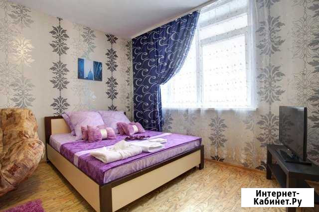 2-комнатная квартира, 60 м², 3/10 эт. в аренду посуточно в Красноярске Красноярск - изображение 1