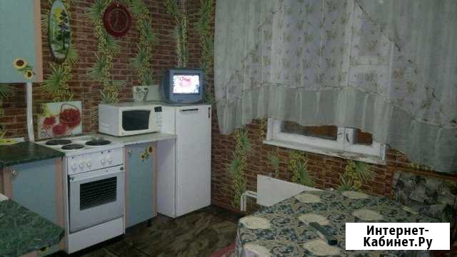 3-комнатная квартира, 76 м², 2/2 эт. в аренду посуточно в Когалыме Когалым - изображение 1
