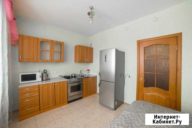 1-комнатная квартира, 54 м², 3/9 эт. в аренду посуточно в Старом Осколе Старый Оскол - изображение 1