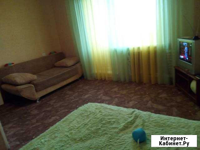 1-комнатная квартира, 43 м², 6/9 эт. в аренду посуточно в Братске Братск - изображение 1