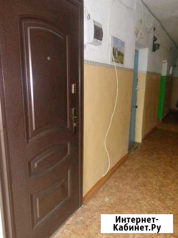 Комната 17 м² в 5-ком. кв., 4/5 эт. на продажу в Омске Омск - изображение 1