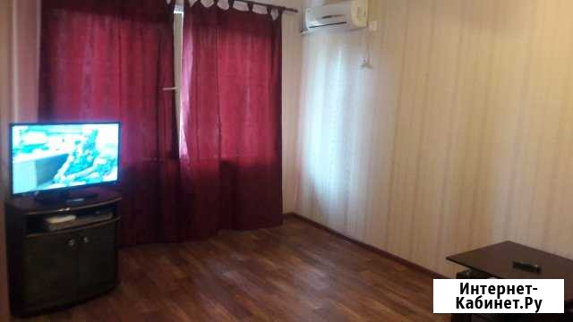 1-комнатная квартира, 30 м², 2/5 эт. в аренду посуточно в Астрахани Астрахань - изображение 1
