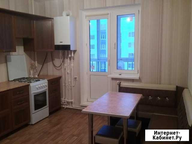2-комнатная квартира, 61 м², 8/10 эт. в аренду посуточно в Курске Курск - изображение 1