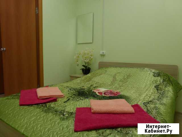 Комната 10 м² в 6-ком. кв., 1/16 эт. в аренду посуточно в Иркутске Иркутск - изображение 1