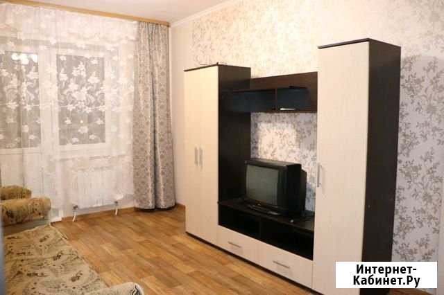 1-комнатная квартира, 34 м², 3/9 эт. в аренду посуточно в Медведево Медведево - изображение 1