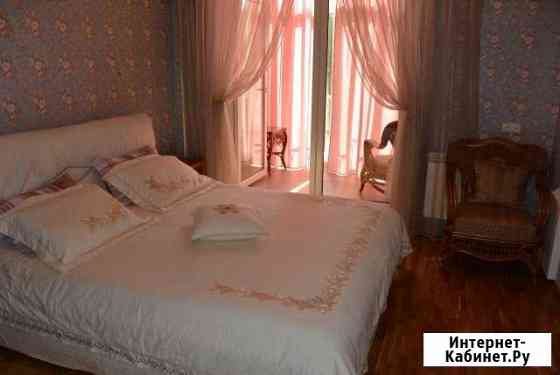3-комнатная квартира, 78 м², 2/3 эт. в аренду посуточно в Севастополе Севастополь