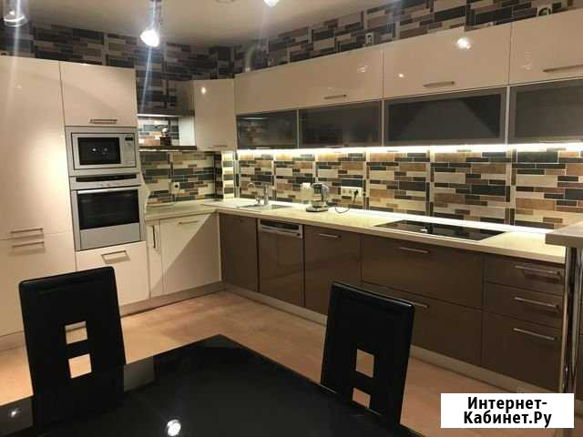 3-комнатная квартира, 126 м², 12/12 эт. в аренду на длительный срок в Тюмени Тюмень - изображение 1