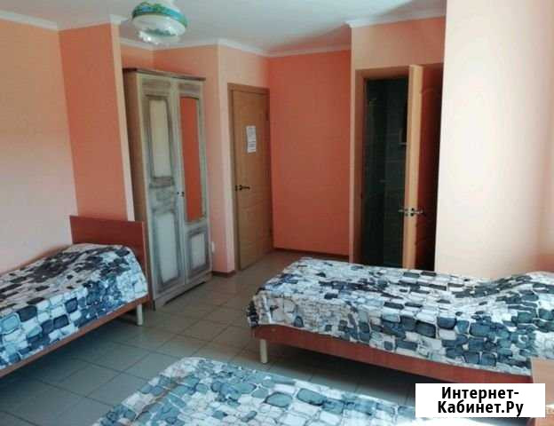 Комната 16 м² в 1-ком. кв., 3/3 эт. в аренду на длительный срок в Дивноморском Дивноморское - изображение 1