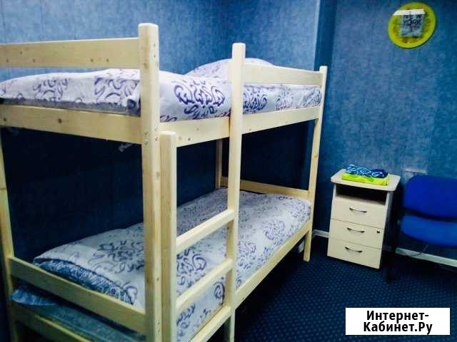 Комната 20 м² в 1-ком. кв., 2/2 эт. в аренду посуточно в Новосибирске Новосибирск - изображение 1