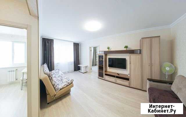 2-комнатная квартира, 50 м², 2/5 эт. в аренду посуточно в Новосибирске Новосибирск - изображение 1