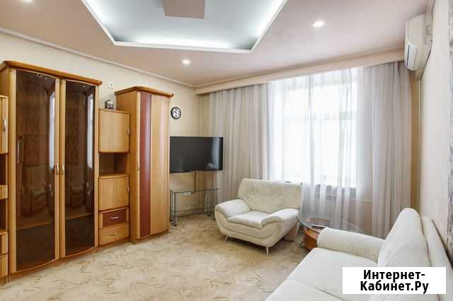 3-комнатная квартира, 95 м², 5/5 эт. в аренду посуточно в Новокузнецке Новокузнецк - изображение 1