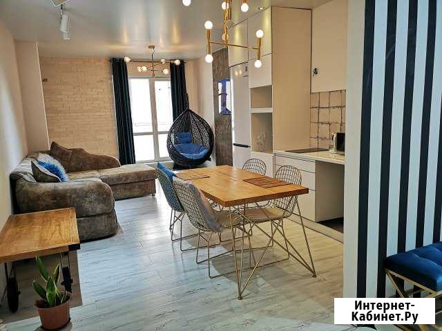 2-комнатная квартира, 55 м², 10/19 эт. в аренду посуточно во Владивостоке Владивосток - изображение 1