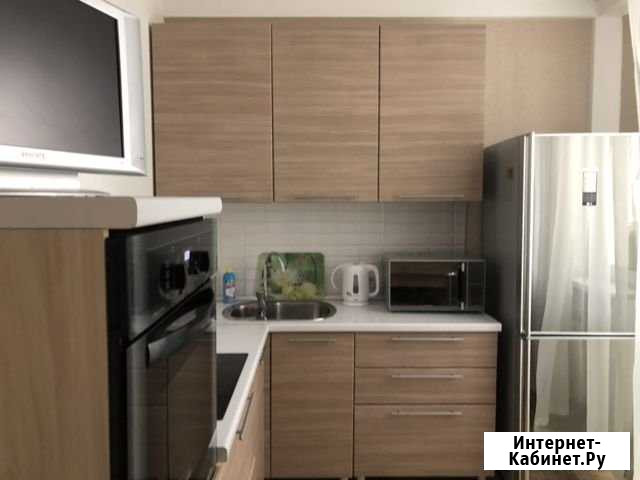 2-комнатная квартира, 64 м², 7/12 эт. в аренду посуточно в Оренбурге Оренбург - изображение 1