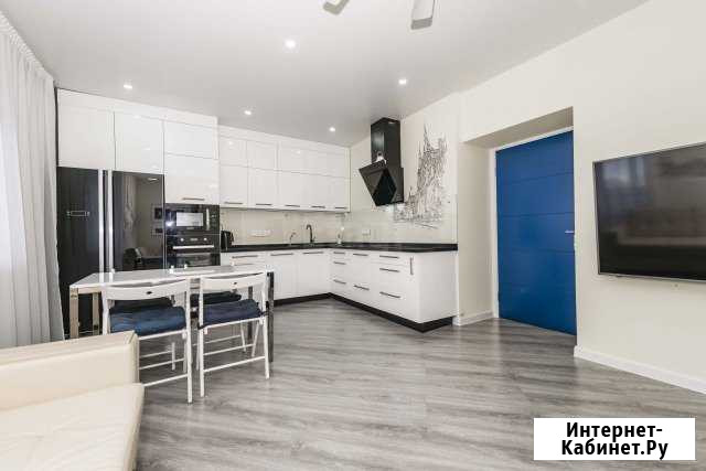 3-комнатная квартира, 100.7 м², 13/19 эт. на продажу в Новосибирске Новосибирск - изображение 1