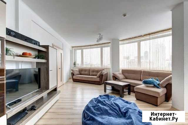 2-комнатная квартира, 73 м², 7/17 эт. в аренду посуточно в Екатеринбурге Екатеринбург - изображение 1