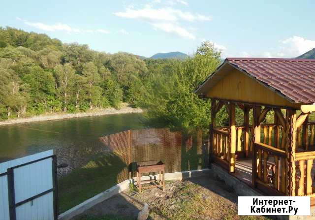 Дом 37 м² на участке 8 сот. в аренду посуточно в Каменномостском Каменномостский - изображение 1