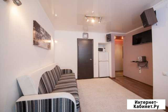 2-комнатная квартира, 40 м², 1/4 эт. в аренду посуточно в Красноярске Красноярск - изображение 1