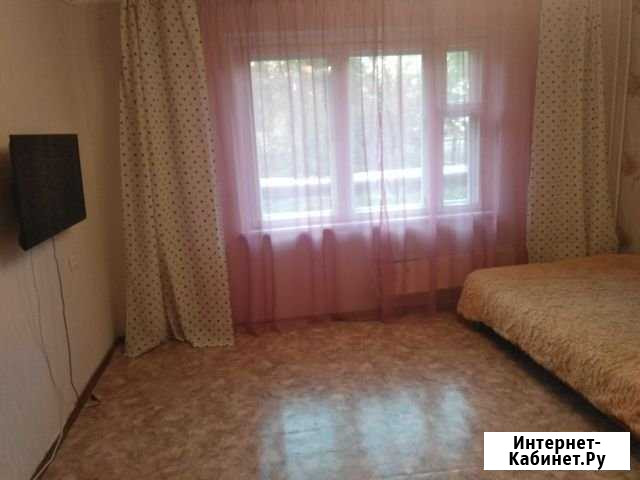 1-комнатная квартира, 37 м², 1/10 эт. в аренду посуточно в Чебаркуле Чебаркуль - изображение 1