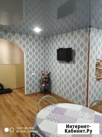 3-комнатная квартира, 70 м², 2/5 эт. в аренду посуточно в Кировске Мурманской области Кировск - изображение 1