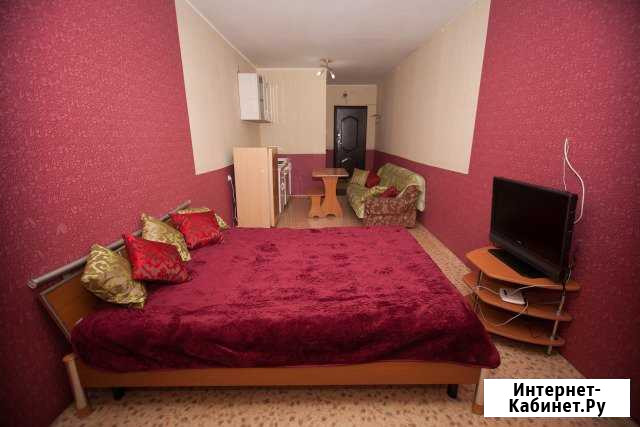 1-комнатная квартира, 30 м², 3/10 эт. в аренду посуточно в Красноярске Красноярск - изображение 1