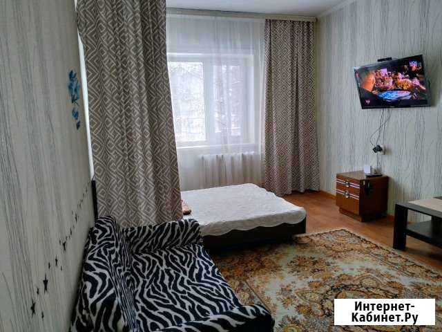 1-комнатная квартира, 37 м², 2/9 эт. в аренду посуточно в Тынде Тында - изображение 1