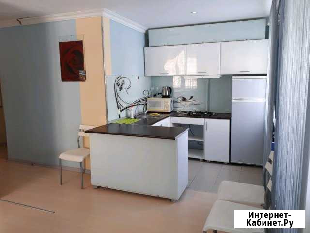 1-комнатная квартира, 30 м², 2/4 эт. в аренду посуточно в Тольятти Тольятти - изображение 1
