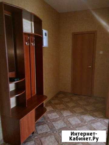 1-комнатная квартира, 50 м², 3/9 эт. в аренду посуточно в Кингисеппе Кингисепп - изображение 1