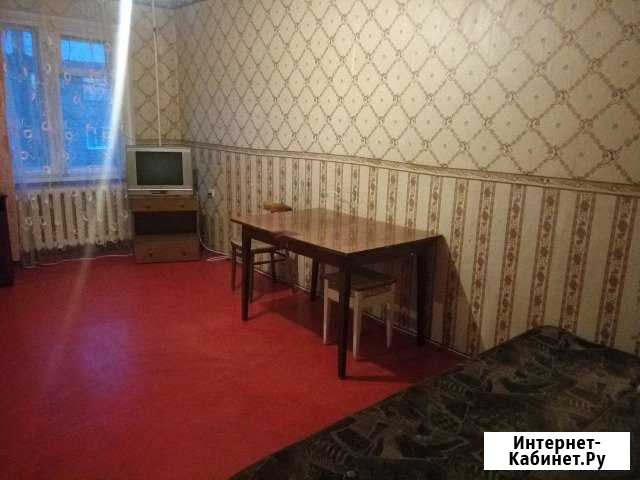 Комната 17 м² в 2-ком. кв., 1/5 эт. в аренду посуточно в Архангельске Архангельск - изображение 1