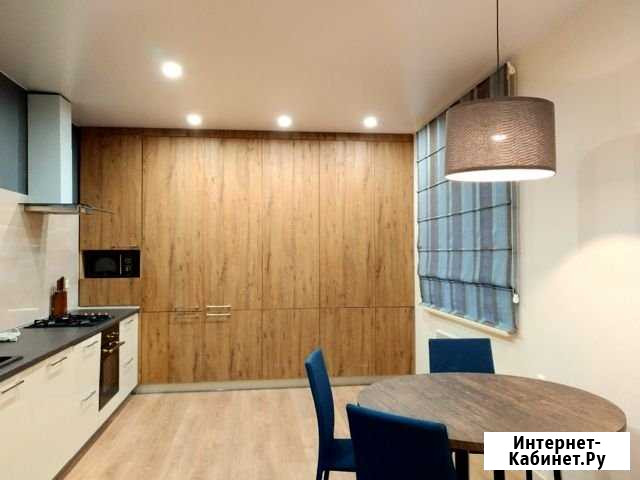 2-комнатная квартира, 90 м², 2/4 эт. в аренду на длительный срок в Набережных Челнах Набережные Челны - изображение 1