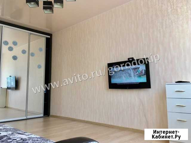 3-комнатная квартира, 60 м², 3/5 эт. в аренду посуточно в Коряжме Коряжма - изображение 1