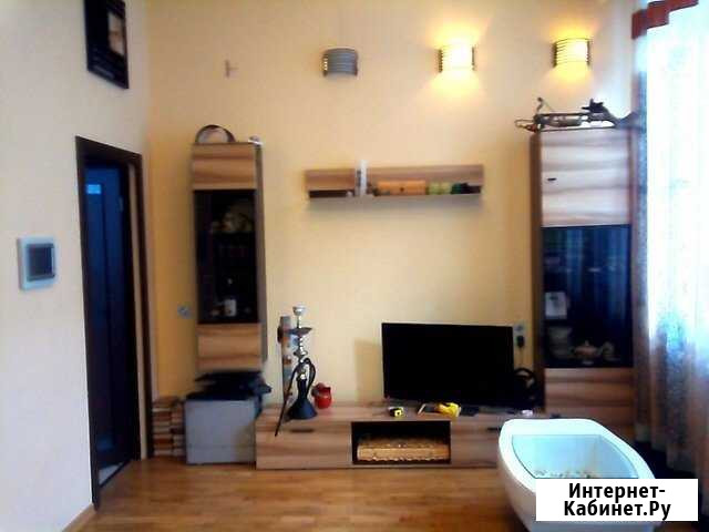 1-комнатная квартира, 36 м², 3/4 эт. в аренду на длительный срок во Владивостоке Владивосток - изображение 1