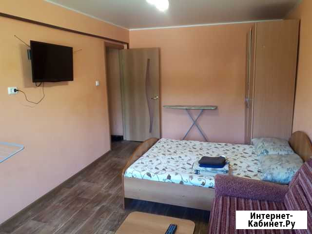 1-комнатная квартира, 32 м², 1/5 эт. в аренду посуточно в Рубцовске Рубцовск - изображение 1