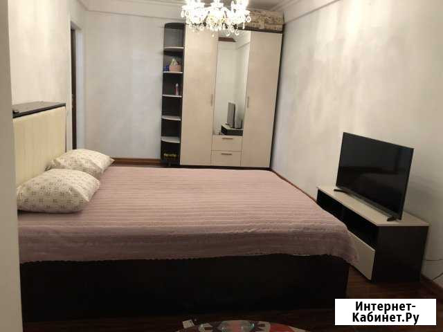 1-комнатная квартира, 57 м², 5/10 эт. в аренду посуточно в Махачкале Махачкала - изображение 1