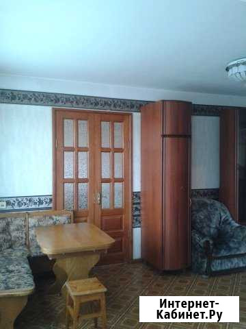 3-комнатная квартира, 64 м², 3/5 эт. в аренду посуточно в Иркутске Иркутск - изображение 1