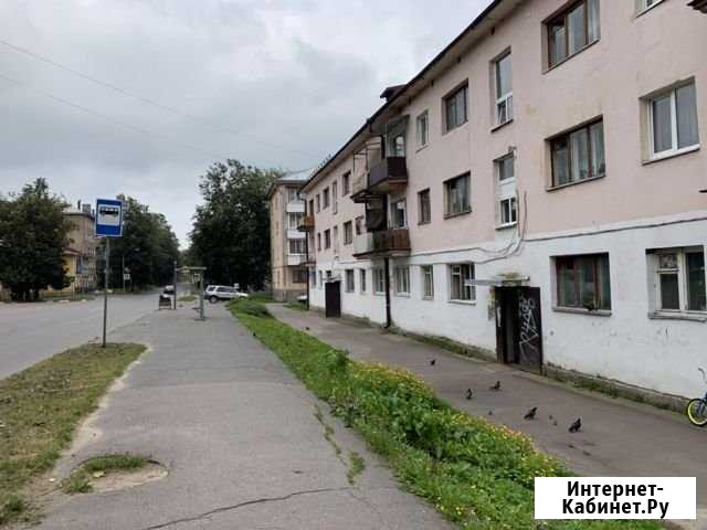 Комната 17.8 м² в 5-ком. кв., 1/3 эт. на продажу в Великом Новгороде Великий Новгород - изображение 1