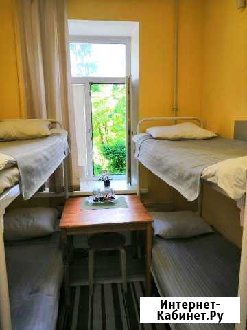 Комната 20 м² в > 9-ком. кв., 2/3 эт. в аренду на длительный срок в Москве Москва - изображение 1