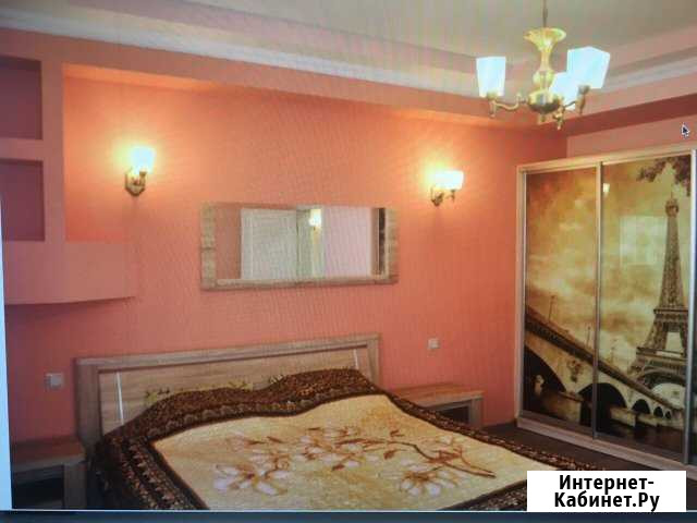 2-комнатная квартира, 75 м², 2/4 эт. в аренду на длительный срок в Ялте Ялта - изображение 1