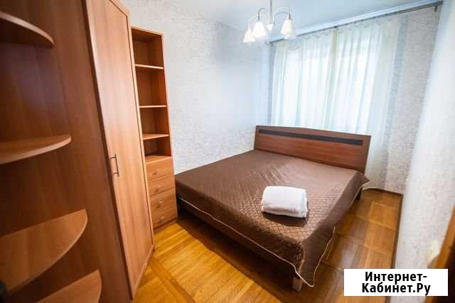 3-комнатная квартира, 60 м², 9/9 эт. в аренду посуточно во Владивостоке Владивосток - изображение 1