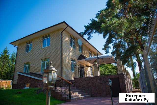 Коттедж 200 м² на участке 29 сот. в аренду посуточно в Твери Тверь - изображение 1